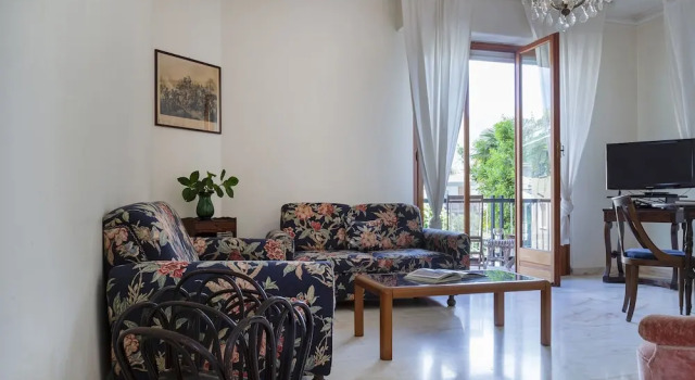 Апартаменты с балконом Relax in giardino a due passi dal porto