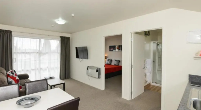 Апартаменты Ellena Court Motel