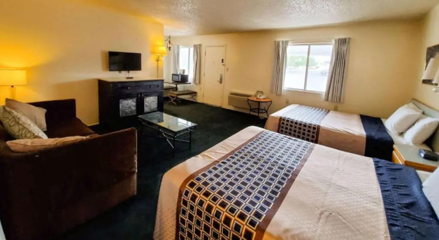 Люкс Standard Magnuson Hotel Sierra Vista