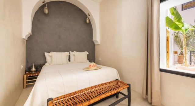 Camera Deluxe Riad Lila