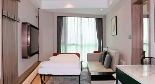 Семейный люкс Deluxe Citadines Connect East Chengdu