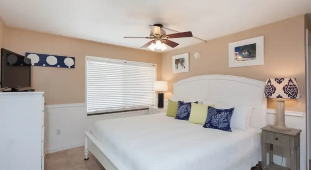 Fort Myers Beach Area 2680, Забронировать Отель Отели в центре Форт-Майерс-Бич, в центре
