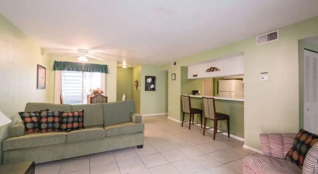 Bermuda Bay by Affordable Beach Condos, Book Apartment St. Petersburg Pinellas County
