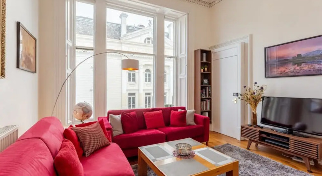 2 Bedroom Flat in Central Edinburgh, Забронировать Апартаменты/квартира Апартаменты Эдинбурга, рядом с St George's West Church, Апартаменты/квартира