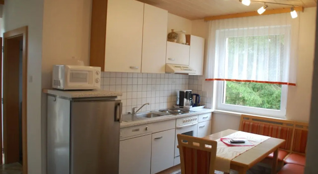 Апартаменты Comfort с 2 комнатами с балконом Haus am Wald