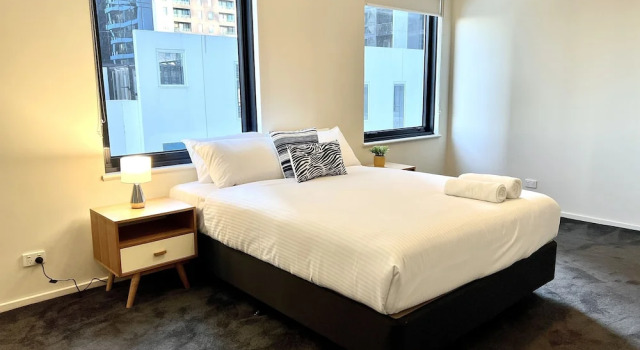 Апартаменты ReadySet Apartments on Kavanagh