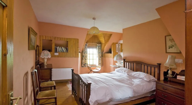 The Manor at Plane Castle - Sleeps 8 - Pets Ok, Забронировать Отель Отели Центральной Шотландии с парковкой, Парковка