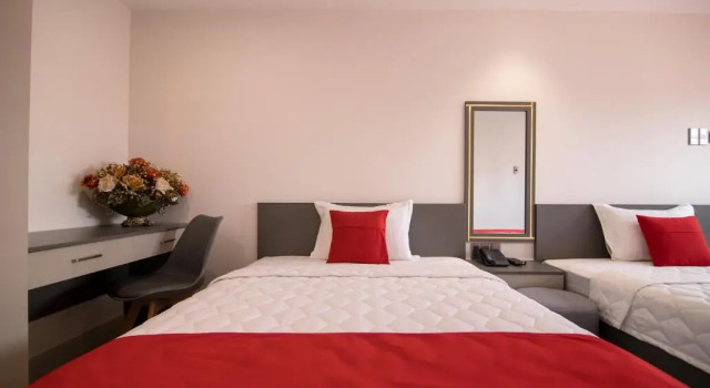 Bin Bin Hotel 7 - Near Ton Duc Thang University