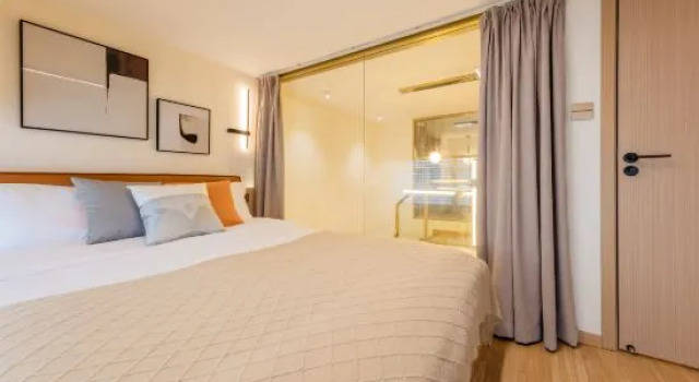 Люкс Deluxe Yingguan Apartment (Guangzhou Lefeng Plaza Shayuan Subway Station Branch)