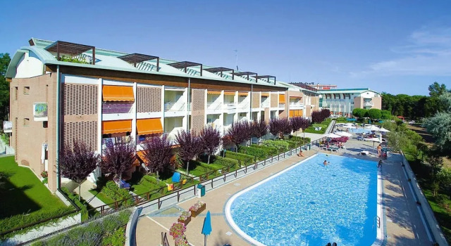 Апартаменты Comfort Holiday Resort Parco e Acacie, Bibione Pineda