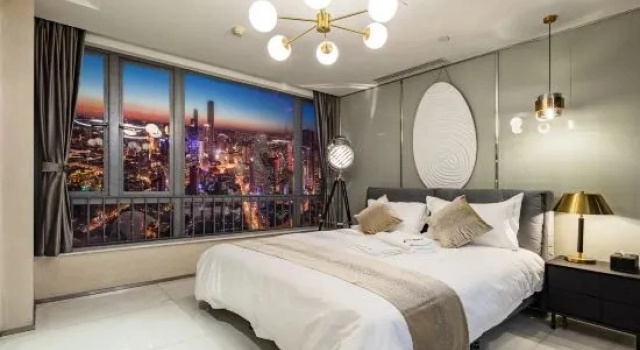 Люкс с 4 комнатами с видом на город Chengdu Yueyi Suites Apartment