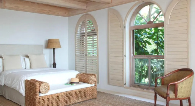 Luxurious Guest Suite with stunning ocean views