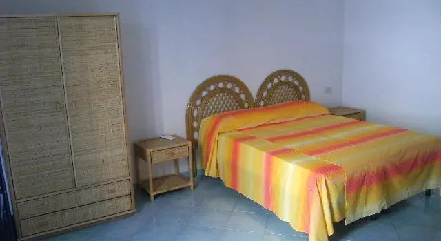 Casa Vacanze Magi - Monolocale Giglio 1, Book Hotel Ponza Pontine