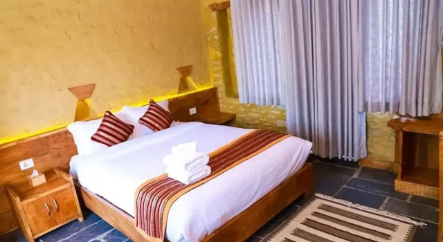 Двухместный семейный номер Standard с балконом и с видом на горы Pumdikot Mountain Lodge