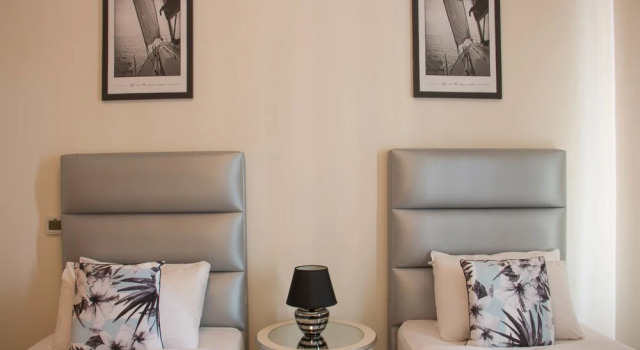 One Perfect Stay -  Khushkar 310