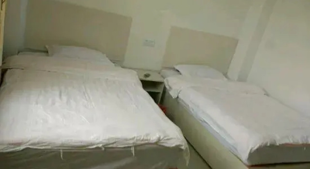 XiShui HuiXin Hotel, Varaa Hotelli Huanggang Hubei