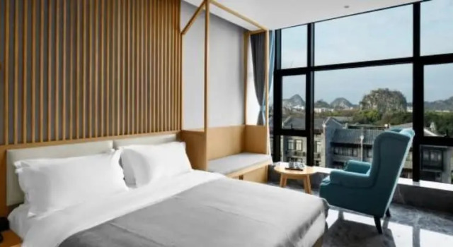 GangShe Rooftop View Hotel l (Guilin Two Rivers And Four Lakes Elephant Trunk Hill)