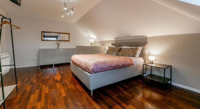 Elegant Penthouse - Metro Conca d'Oro, Prenota Appartamento Roma Lazio