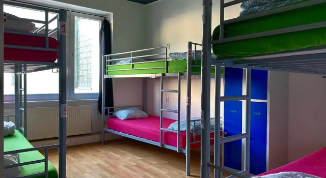 Urban Elephants Hostel, Забронировать Хостел Недорогие отели Братиславы, рядом с Старый мост, недорого