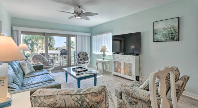 Вилла с 3 комнатами Palmetto Dunes Villa w/ Views: Steps to Beach