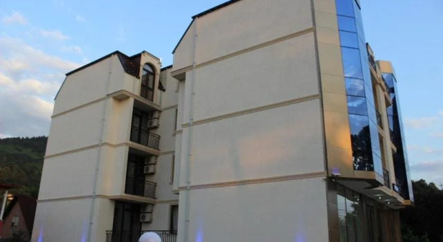 Velux, Book Hotel Kvariati 