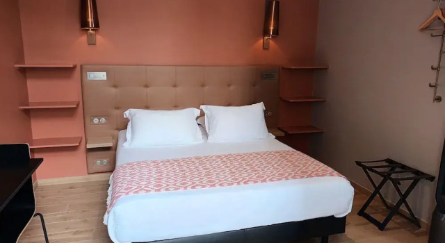 Номер Comfort Hôtel Loysel le Gaucher