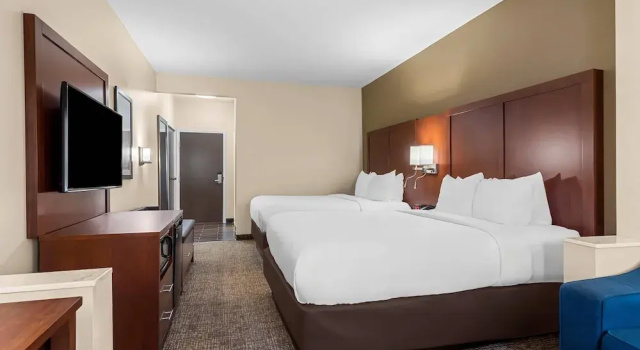 Номер Standard Comfort Suites Near Camp Lejeune