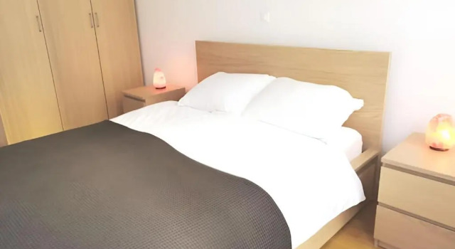 Izzy - 5 min walk from the main square, Забронировать Отель Отели Загреба 4 звезды, рядом с Zagreb Stone Gate, 4*