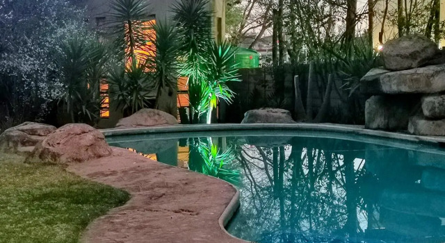 Люкс Executive Moonflower Cottages