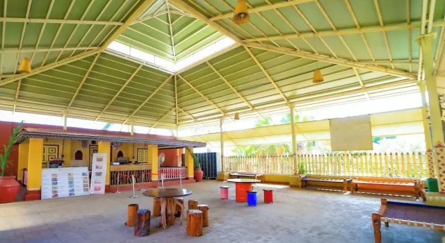 Monteria Village