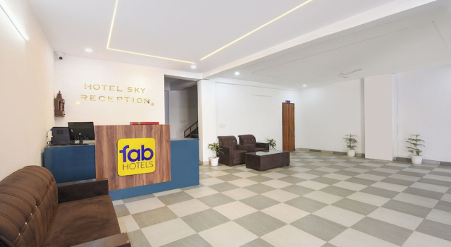 Fabhotel Sky Sector 76, Varaa Hotelli Gurgaon 