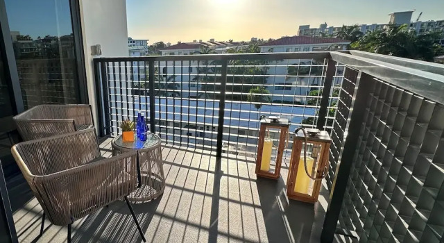 Апартаменты c 1 комнатой с балконом Bay Breeze Premium Apartments by Eskape Collection