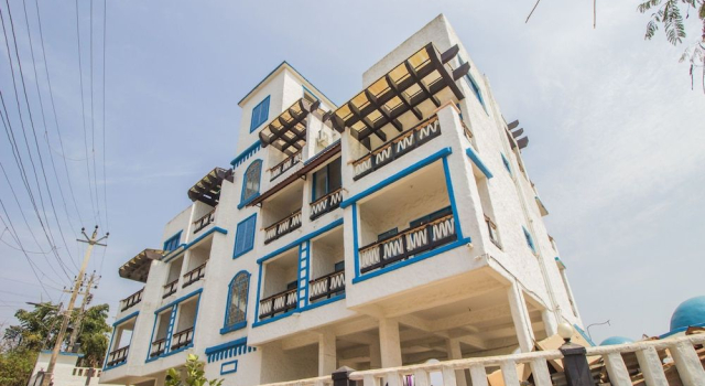 OYO 11899 Home Greek Style 4BHK Penthouse Bambolim