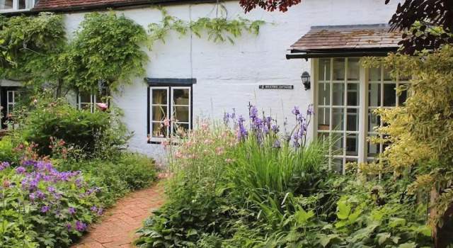 Beckford Cottage, Забронировать Дом для отпуска Хиндон Уилтшир