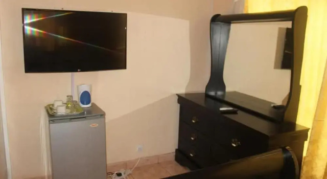 Zholela lodge, Rezerwuj Dom wakacyjny Hotele w Copperbelt Province ze śniadaniem, Śniadanie