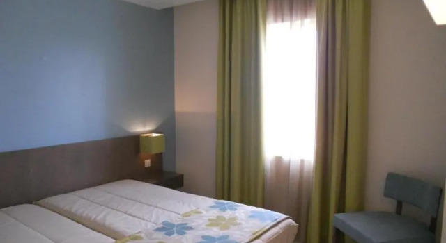 Полулюкс INATEL Porto Santo Hotel