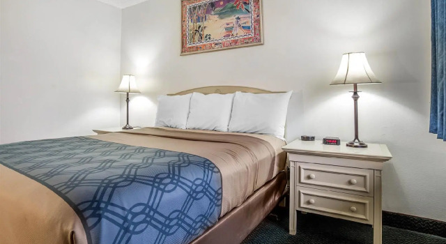 Travel Inn Lewiston, Забронировать Отель Льюистон Lewis-Clark Valley, рядом с St. Joseph Regional Medical Center