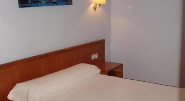 Одноместный номер Standard City Express Covadonga