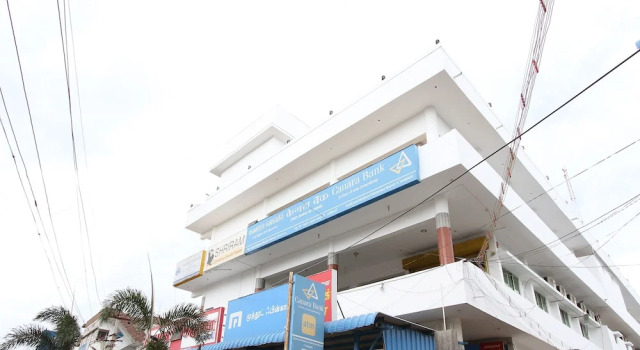 K S Residency By OYO Rooms