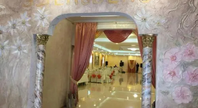 Hotel Edel'vejs, Забронировать Отель Лопатино Волжский