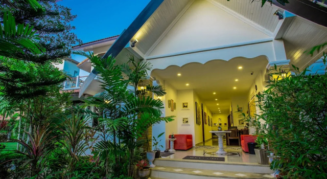 The Mayan Apartment