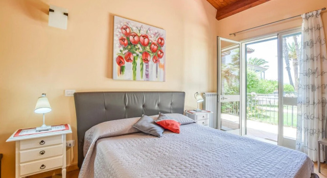 Nice Home in Ispica With Outdoor Swimming Pool, Wifi and 3 Bedrooms, Book Hotel Hotels in Sicily with a Pool, Swimming Pool