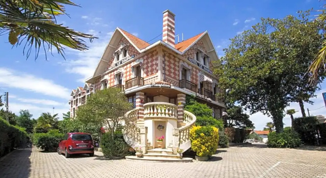 Номер Standard Hôtel Le Dauphin