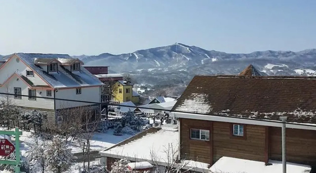 Pyeongchang Pungcharang Herbrang Pension, Boek Hotel Hotels in Gangwon-Do met parkeren, Parkeren