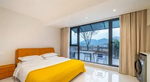 Люкс Anji Mujing Light Luxury Holiday Apartment