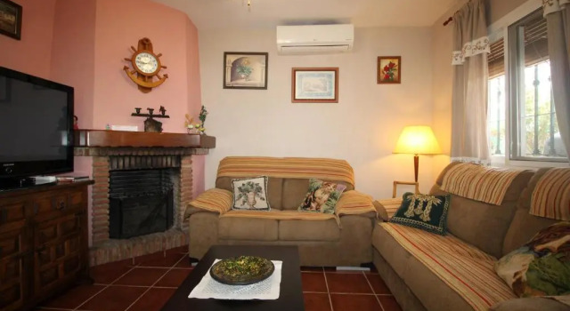 Villa Puente Viejo SpainSunRentals 1041, Забронировать Вилла Виллы Нерха, рядом с Tuesday Market, Вилла