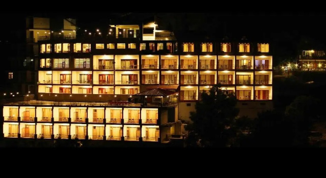 Hotel Shivalik, Забронировать Отель Отели штата Химачал-Прадеш с завтраком, Завтраки