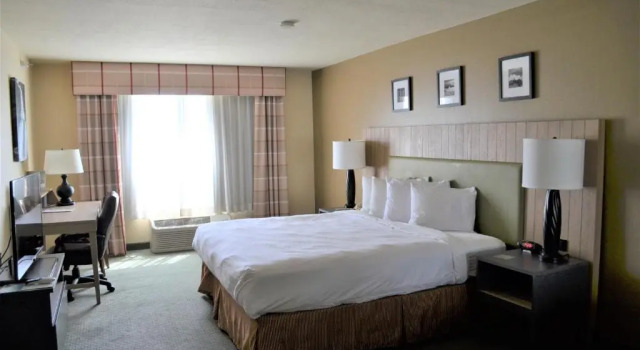 Одноместный номер Superior Country Inn & Suites by Radisson, West Valley City, UT