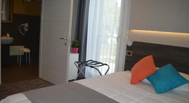 Номер Standard Hotel Enjoy