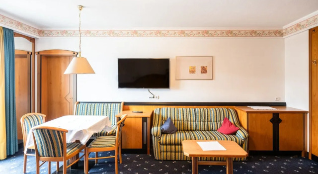 Полулюкс с балконом и с видом на горы Hotel Reipertingerhof